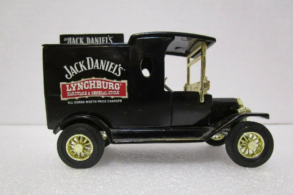 92540; Ford Model T; Jack Daniels